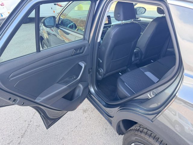 VOLKSWAGEN T-Roc usata, con Vetri oscurati