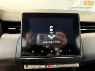 RENAULT Clio usata, con Controllo trazione