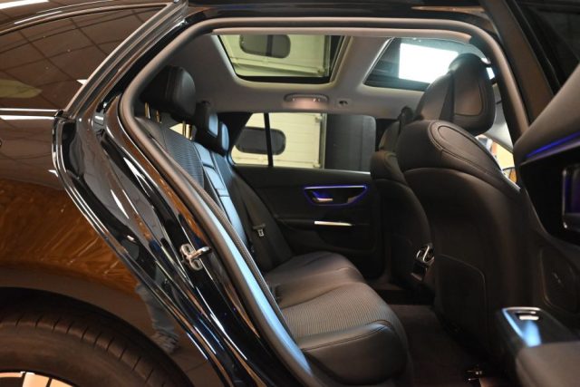 MERCEDES-BENZ C 300 usata 23