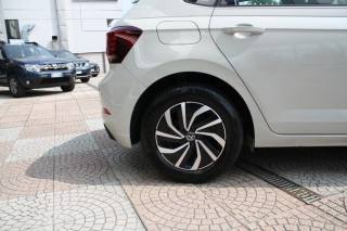 VOLKSWAGEN Polo usata, con Autoradio digitale