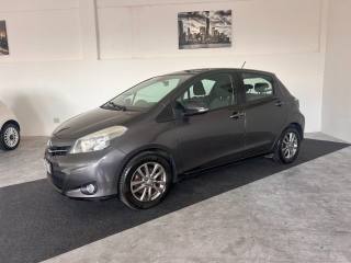TOYOTA Yaris usata, con Airbag