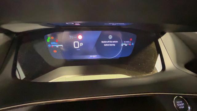 PEUGEOT 2008 usata, con Park Distance Control