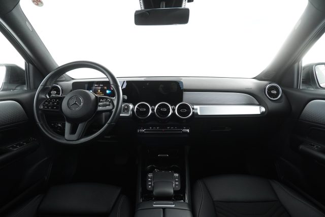 MERCEDES-BENZ GLB 180 usata 7