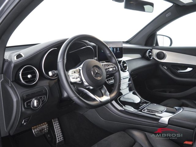 MERCEDES-BENZ GLC 300 usata 7