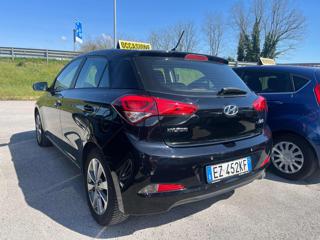 HYUNDAI i20 usata, con Airbag Passeggero