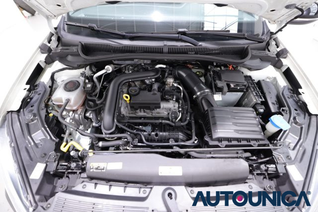 VOLKSWAGEN Taigo usata 49