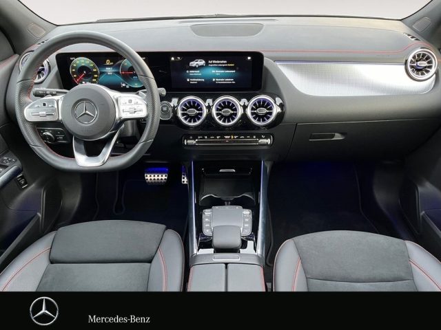 MERCEDES-BENZ EQA usata, con Cronologia tagliandi