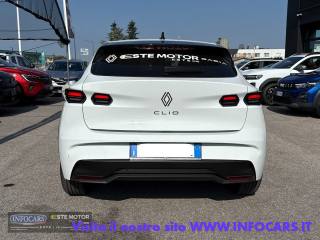 RENAULT Clio usata, con Luci diurne LED