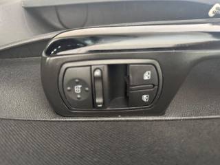 OPEL Corsa usata 2