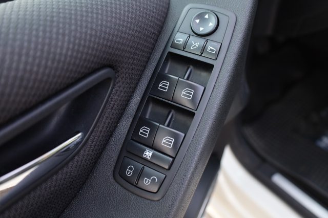 MERCEDES-BENZ A 180 usata 43