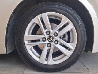 TOYOTA Corolla usata, con Autoradio