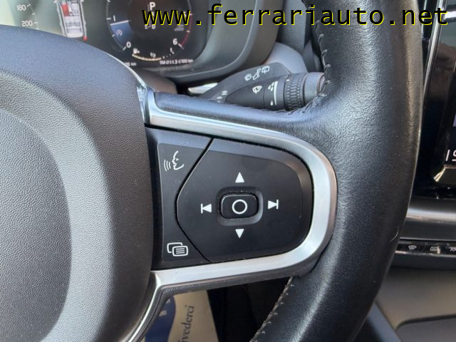 VOLVO XC60 usata, con Park Distance Control