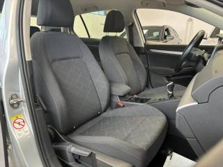 VOLKSWAGEN Golf usata, con Chiusura centralizzata