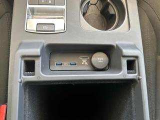 LAND ROVER Discovery usata, con Frenata d