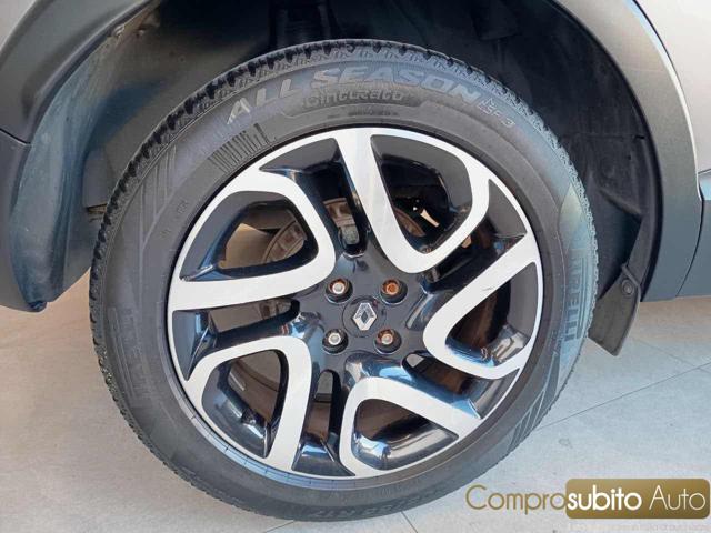 RENAULT Captur usata 24