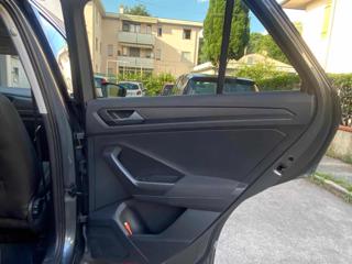 VOLKSWAGEN T-Roc usata 14