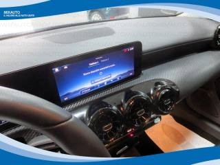 MERCEDES-BENZ A 180 usata, con Alzacristalli elettrici