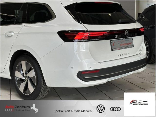 VOLKSWAGEN Passat usata, con Sensore di luce