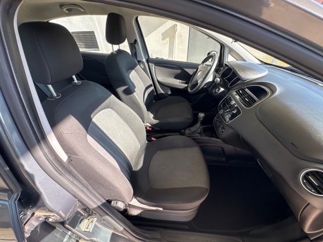 FIAT Punto usata, con Climatizzatore