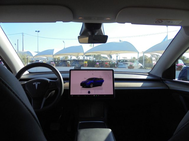 TESLA Model Y usata 30