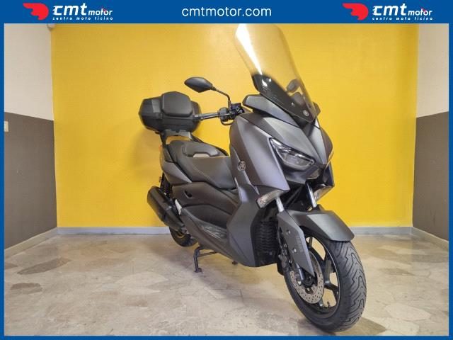 YAMAHA X-MAX 300 usata 1