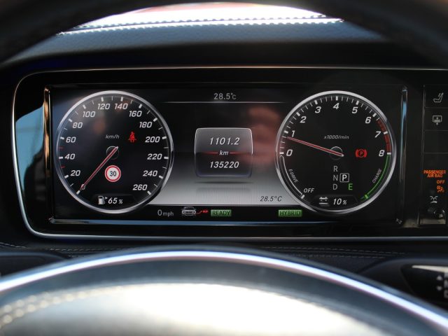 MERCEDES-BENZ S 500 usata, con USB