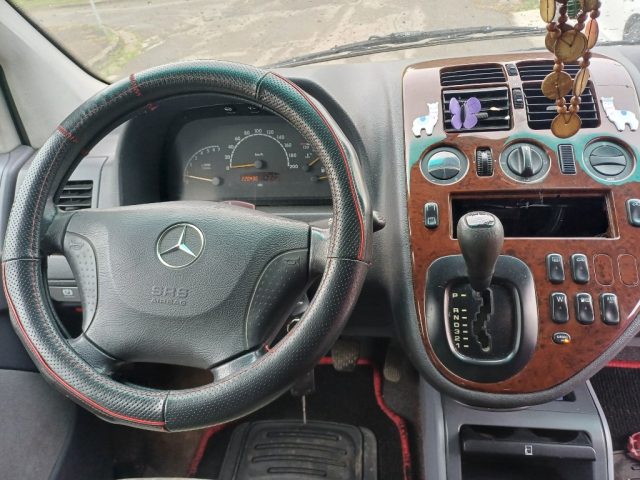 MERCEDES-BENZ Vito usata 11