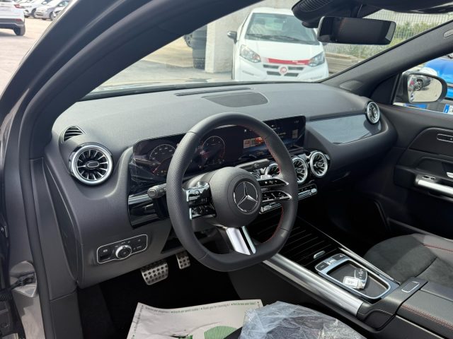 MERCEDES-BENZ GLA 200 usata, con Chiusura centralizzata