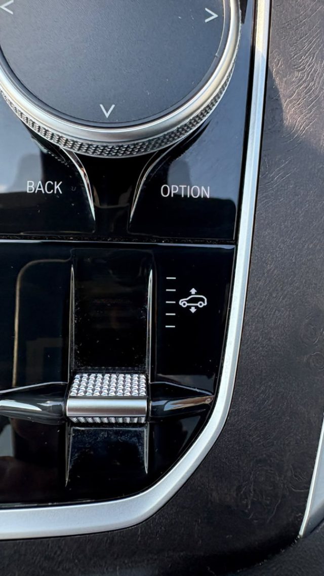 BMW X7 usata, con Servosterzo