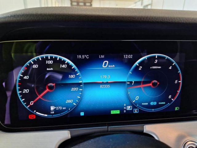 MERCEDES-BENZ E 300 usata, con Autoradio