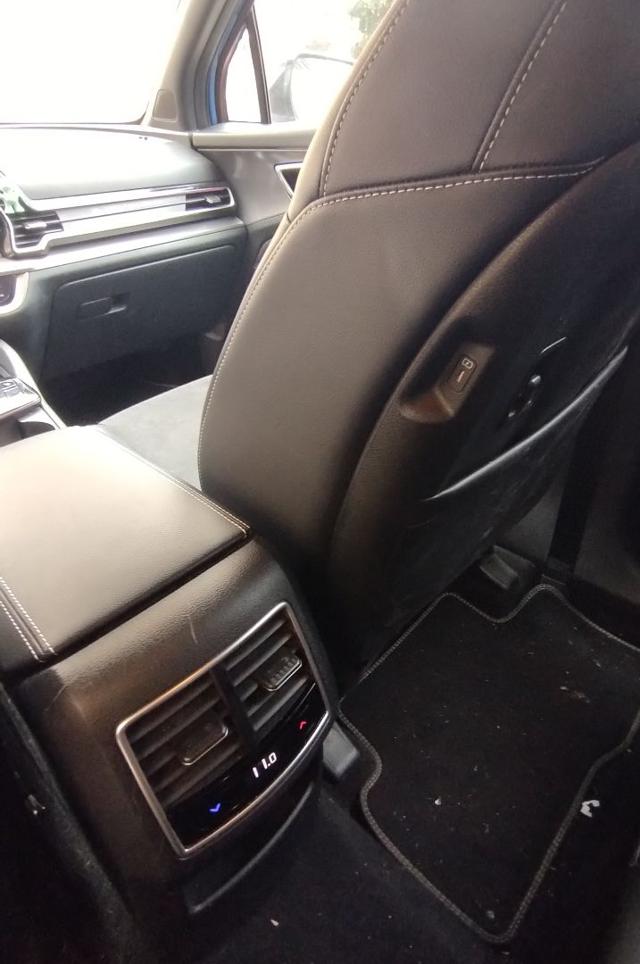 KIA Sportage usata, con Sensori di parcheggio posteriori