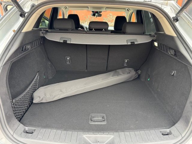 MAZDA CX-60 usata, con USB