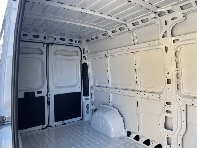 PEUGEOT Boxer usata 22