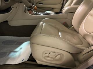 JAGUAR XJ8 usata, con Volante multifunzione