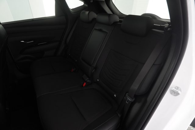 HYUNDAI Tucson usata 10