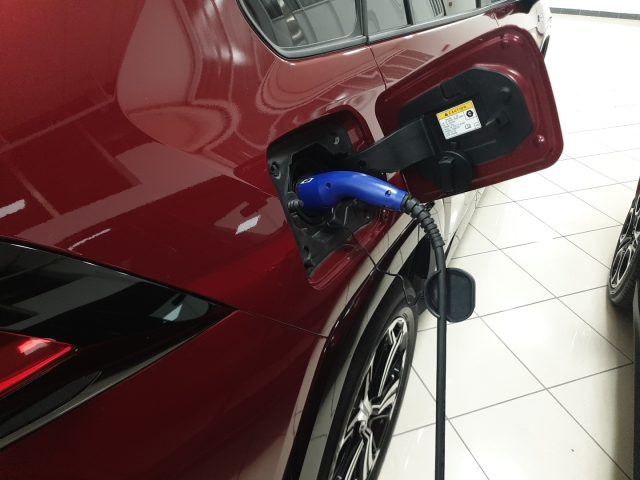 SUZUKI Across usata, con Controllo vocale