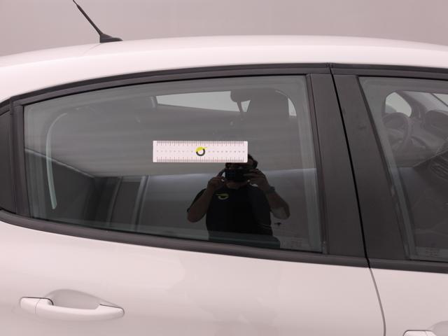 PEUGEOT 208 usata 31