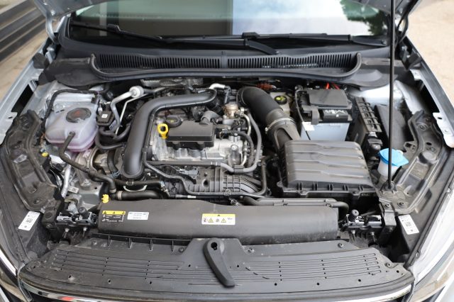 VOLKSWAGEN Taigo usata, con Volante in pelle