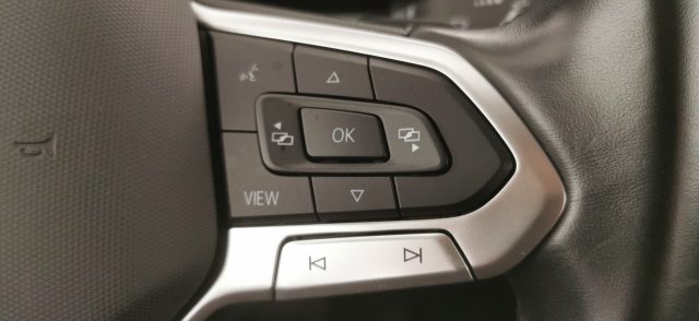 VOLKSWAGEN T-Roc usata 48