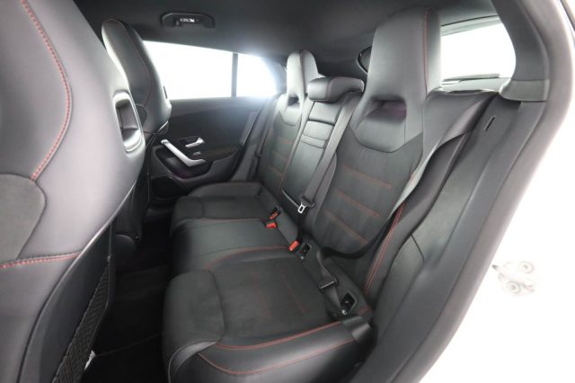 MERCEDES-BENZ CLA usata 3