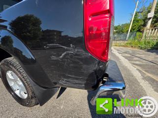 NISSAN Navara usata, con Sedile posteriore sdoppiato