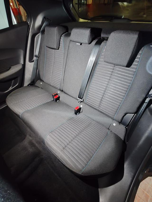 PEUGEOT 2008 usata, con Volante in pelle