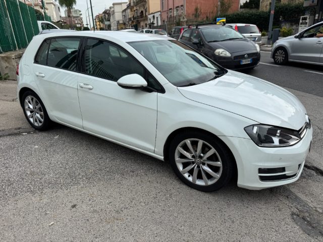 VOLKSWAGEN Golf usata, con Airbag