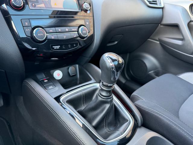NISSAN Qashqai usata, con Volante in pelle