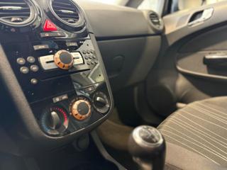 OPEL Corsa usata, con Specchietti laterali elettrici
