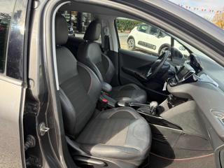 PEUGEOT 2008 usata 25