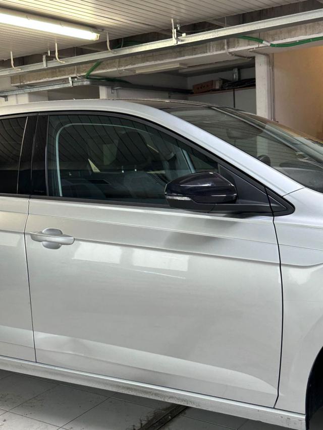 VOLKSWAGEN Polo usata, con Autoradio