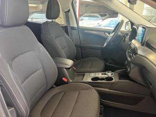 FORD Kuga usata, con Autoradio