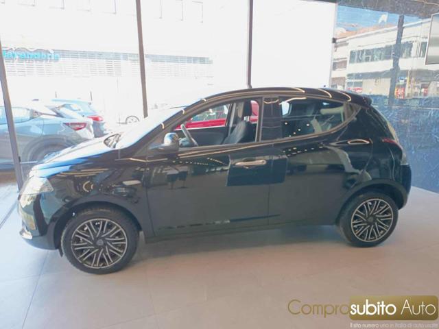 LANCIA Ypsilon usata, con Controllo trazione