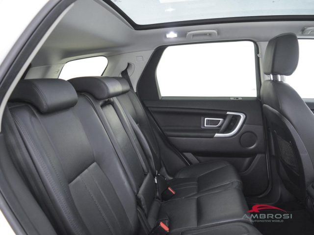 LAND ROVER Discovery Sport usata 10